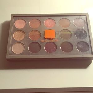 Mac Brooke Shields palette